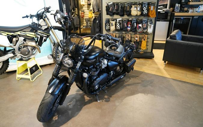 2018 Triumph Bonneville Bobber Black
