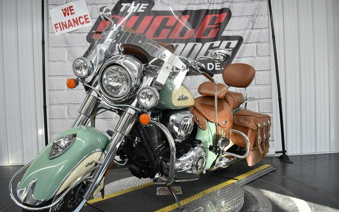 2017 Indian Chief Vintage Willow Green Over Ivory Cream