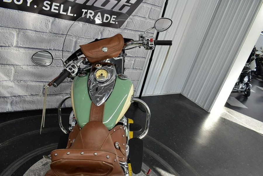 2017 Indian Chief Vintage Willow Green Over Ivory Cream