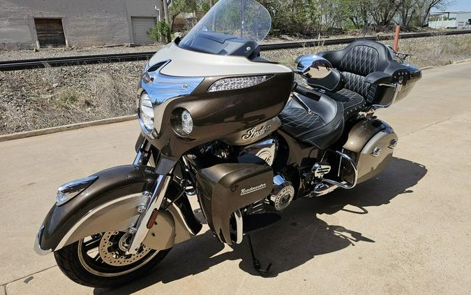 2023 Indian Motorcycle® Roadmaster® Bronze Pearl Metallic / Silver Metallic