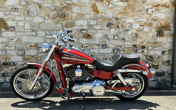 2008 HARLEY DAVIDSON CVO Dyna