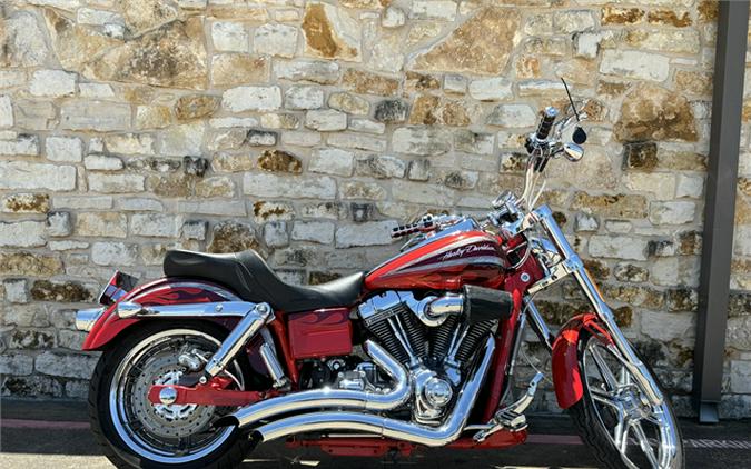 2008 HARLEY DAVIDSON CVO Dyna