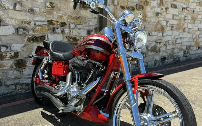 2008 HARLEY DAVIDSON CVO Dyna