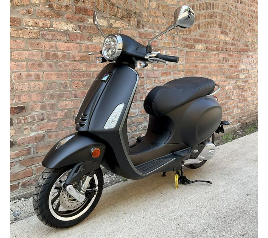 2023 Vespa Primavera 150 Sport