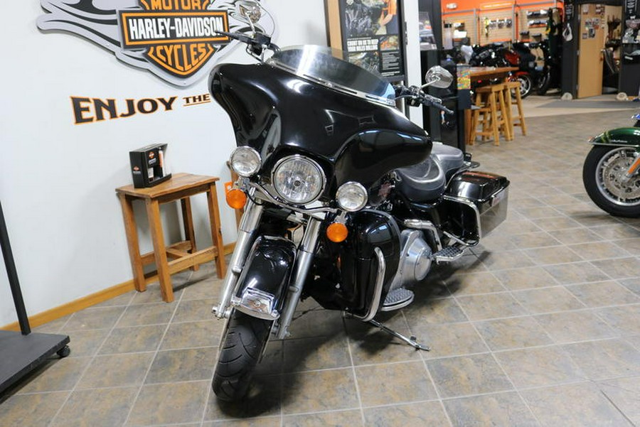 2004 Harley-Davidson® FLHT - Electra Glide® Standard