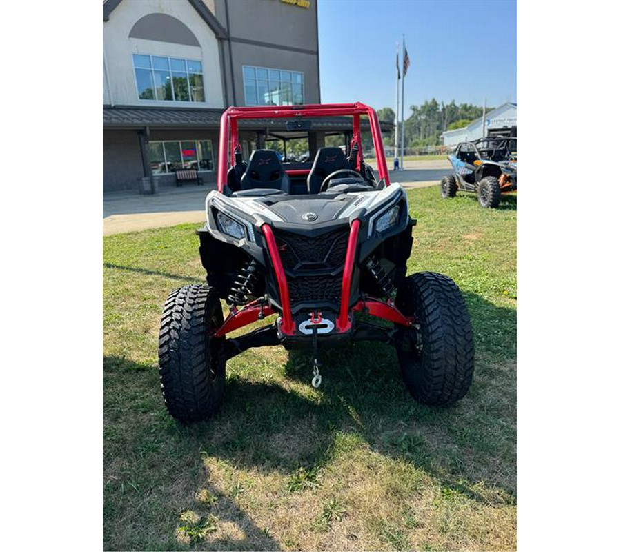 2025 Can-Am Maverick Sport X RC