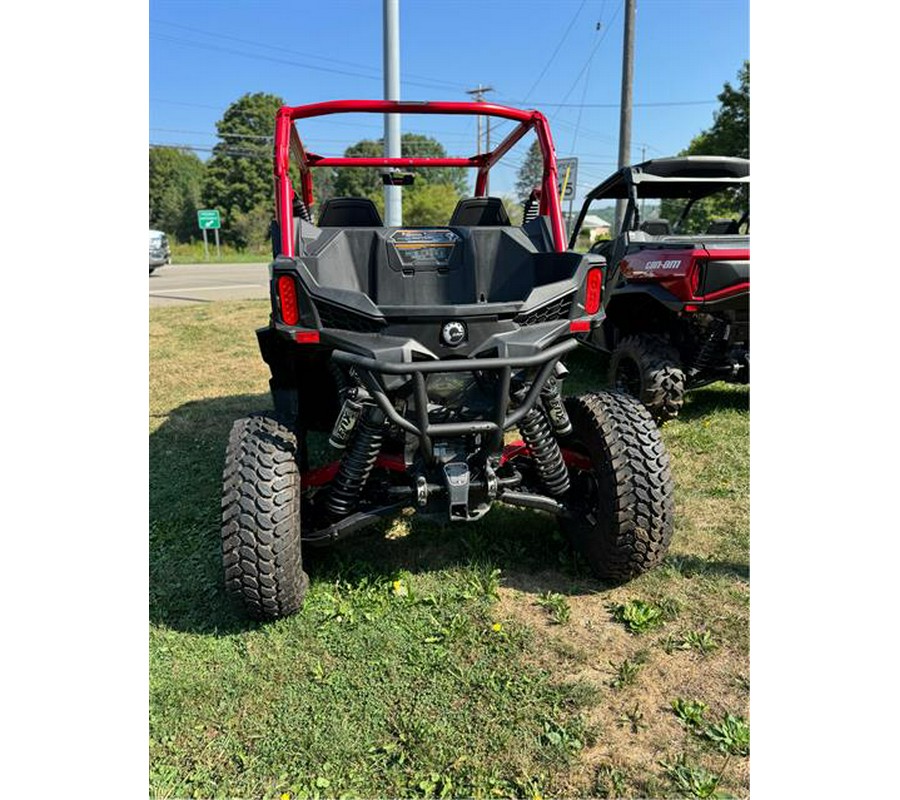 2025 Can-Am Maverick Sport X RC
