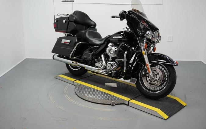 2011 Harley-Davidson® Electra Glide® Ultra Limited Black