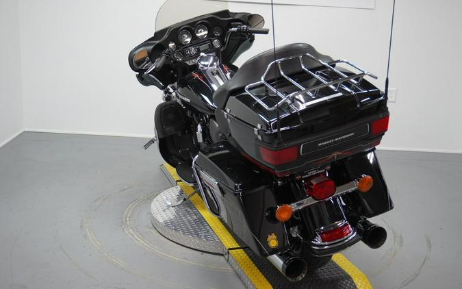 2011 Harley-Davidson® Electra Glide® Ultra Limited Black