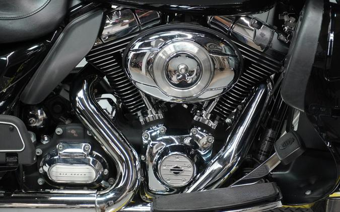2011 Harley-Davidson® Electra Glide® Ultra Limited Black