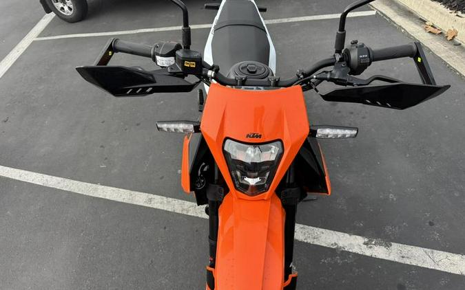 2026 KTM 390 Enduro R