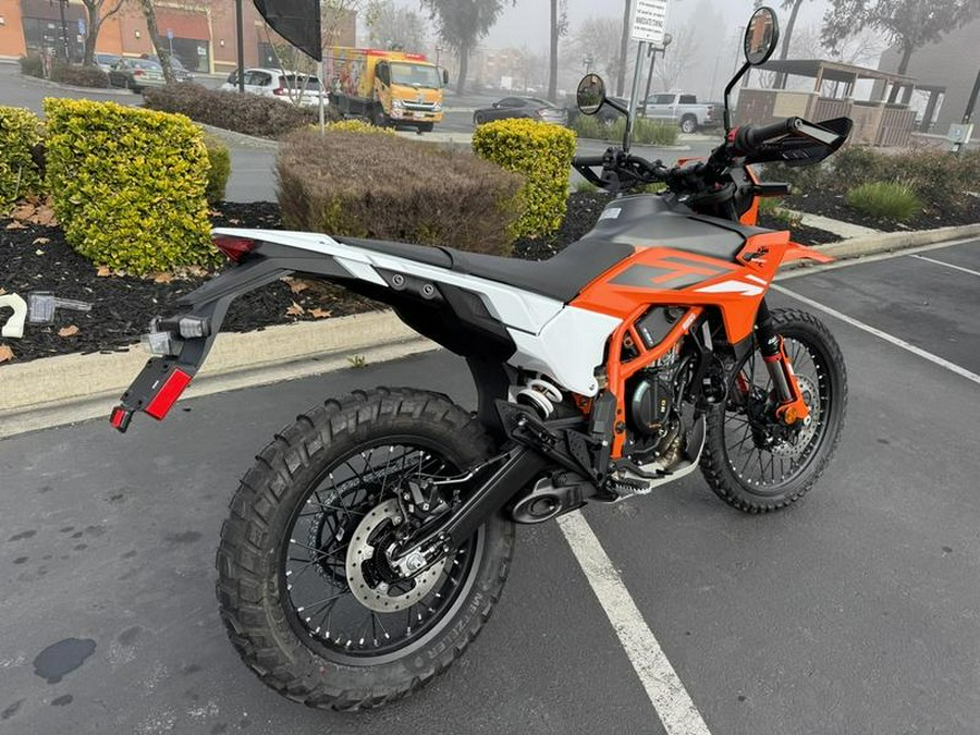 2026 KTM 390 Enduro R