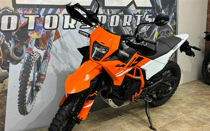2026 KTM 390 Enduro R