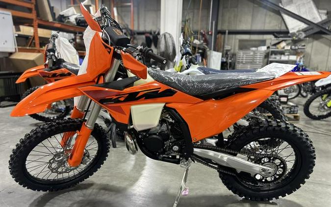 2025 KTM 300 XC