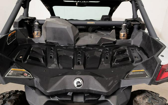 2024 Can-Am Maverick X3 DS Turbo Fiery Red & Hyper Silver