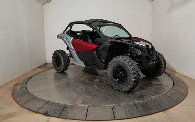2024 Can-Am Maverick X3 DS Turbo Fiery Red & Hyper Silver