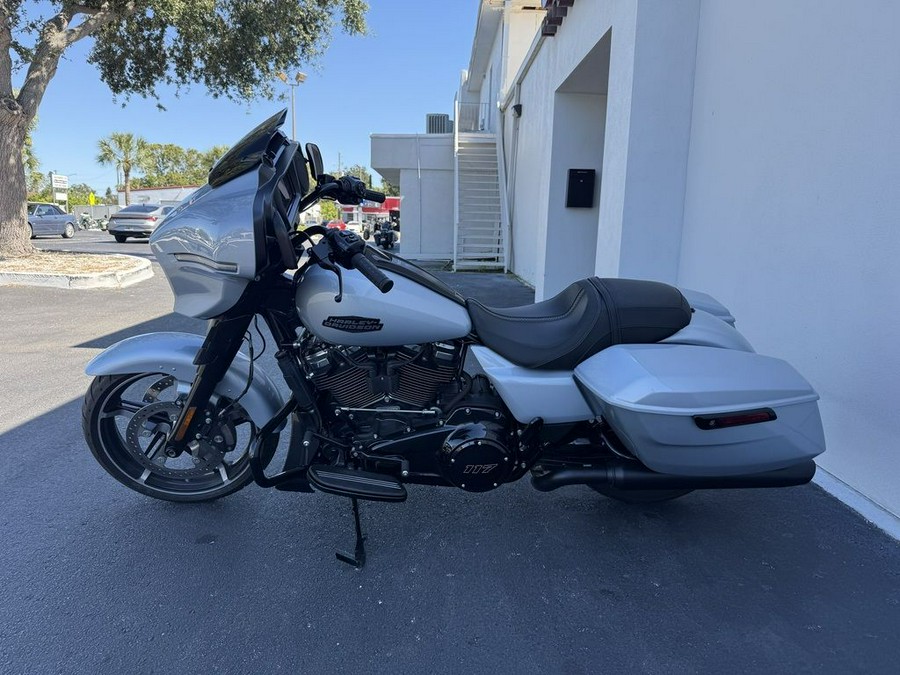 2024 Harley-Davidson® FLHX - Street Glide®