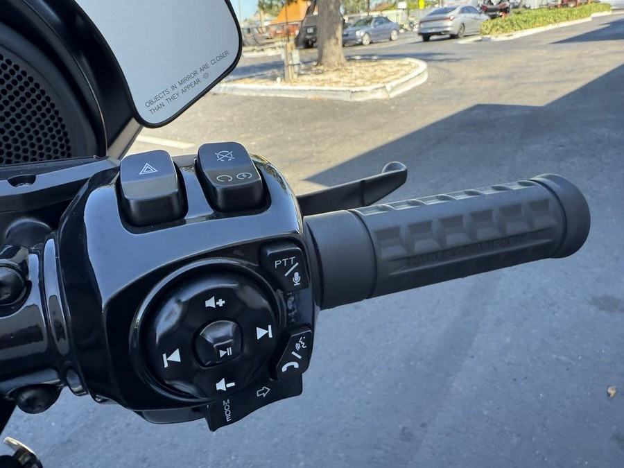 2024 Harley-Davidson® FLHX - Street Glide®