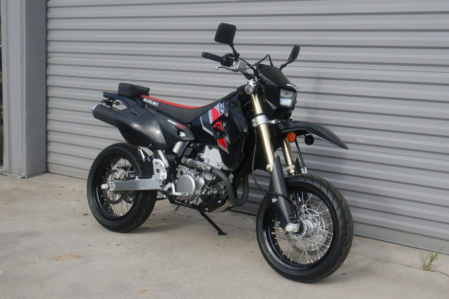 2022 Suzuki DR-Z400SM