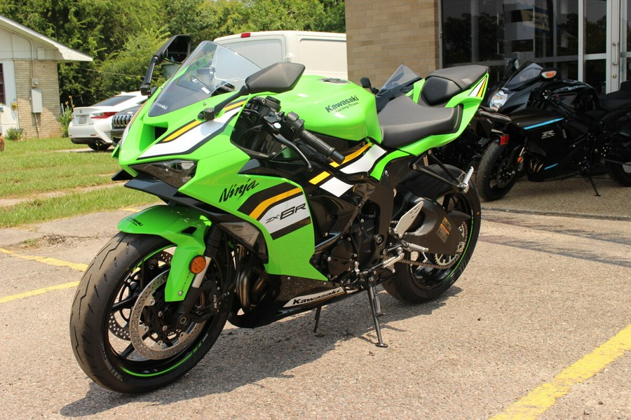 2025 KAWASAKI NINJA ZX-6R ABS KRT EDITION