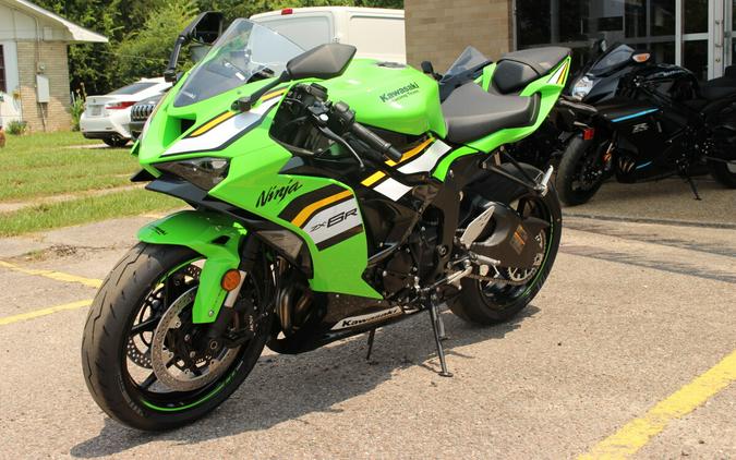 2025 KAWASAKI NINJA ZX-6R ABS KRT EDITION