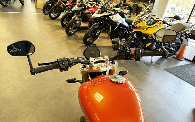 2025 Triumph Speed Twin 1200 RS Baja OrangeSapphire Black