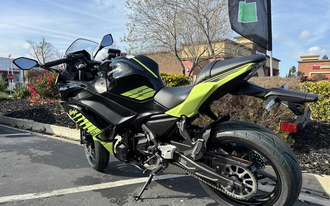 2026 Kawasaki Ninja® 650 ABS