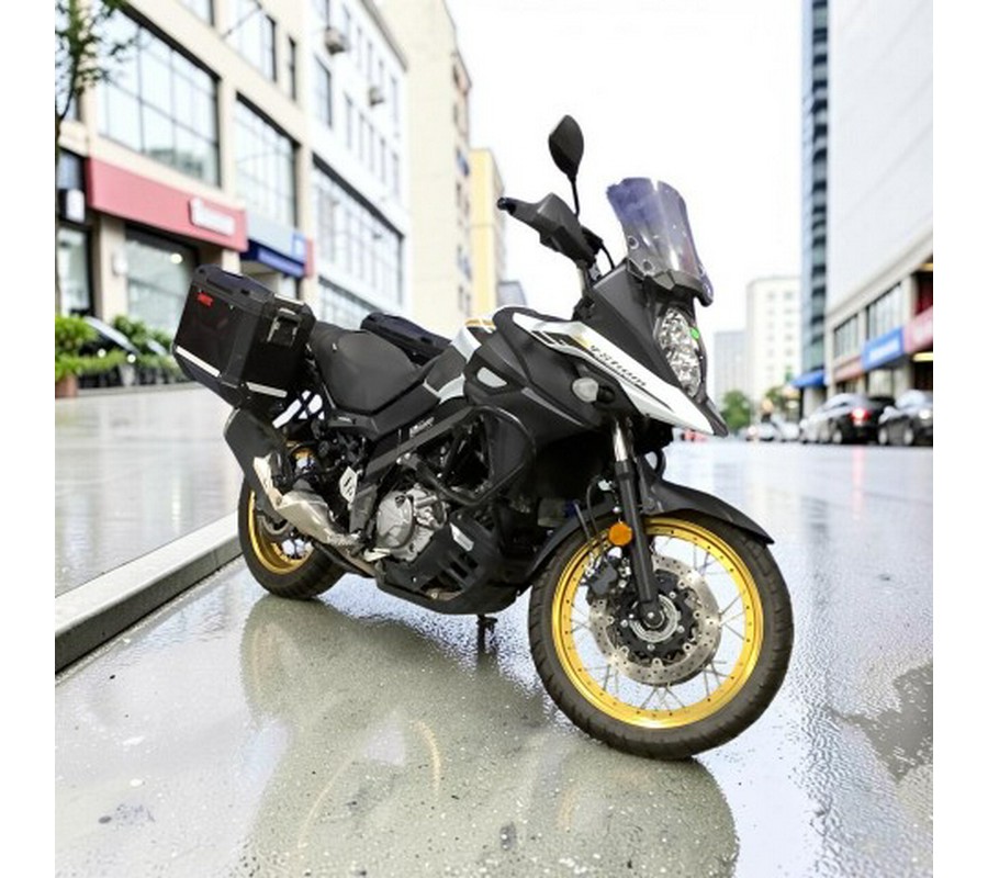 2023 Suzuki V-Strom 650XT Adventure