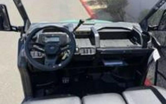 2026 Can-Am Defender MAX HD9