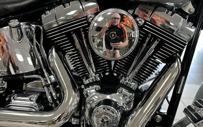 2005 Harley-Davidson® Fat Boy® Brilliant Silver Pearl