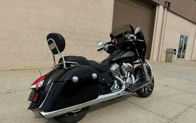 2017 Indian Motorcycle® Chieftain® Limited Thunder Black