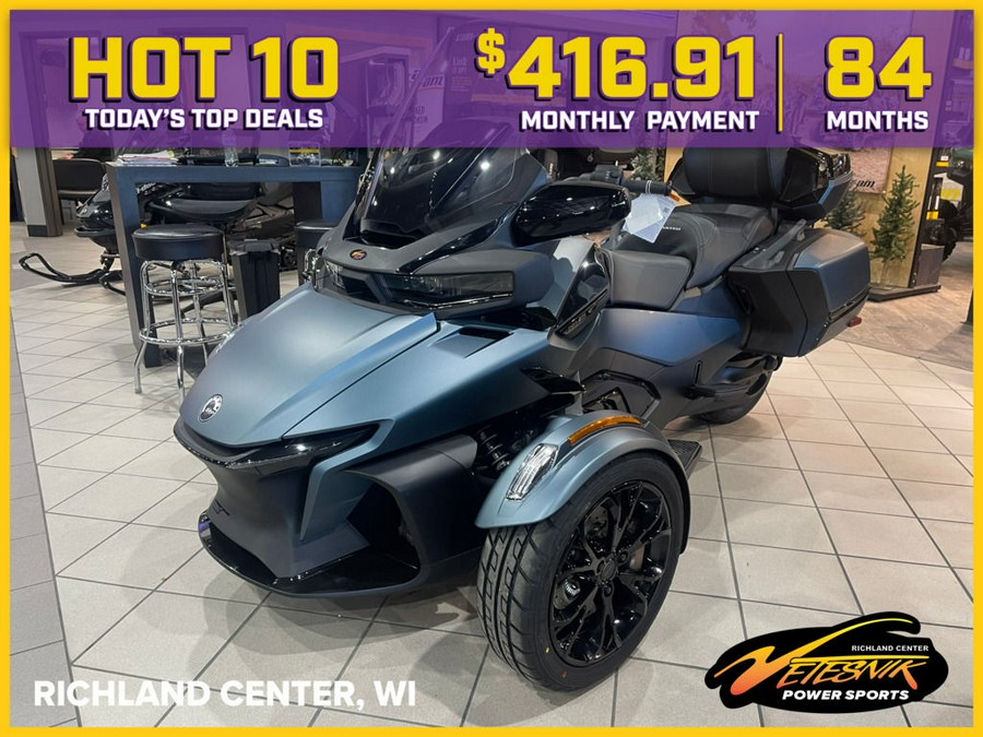 2025 Can-Am® Spyder RT Limited Dark Wheels