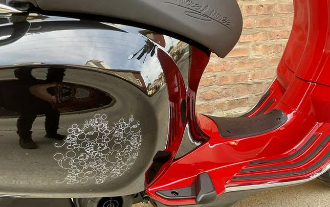 2023 Vespa Primavera 50 Disney Mickey Mouse Edition