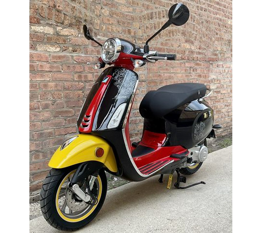 2023 Vespa Primavera 50 Disney Mickey Mouse Edition