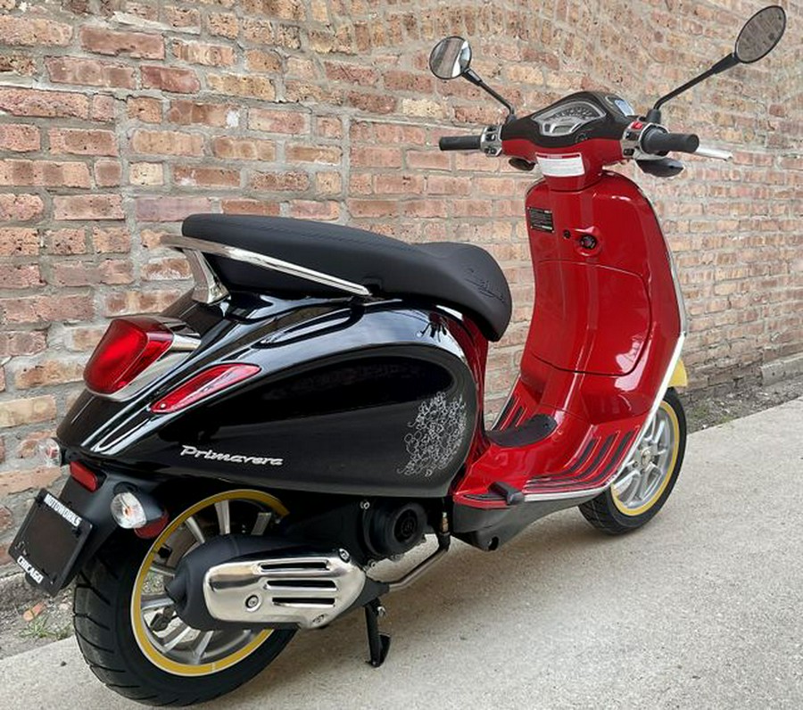 2023 Vespa Primavera 50 Disney Mickey Mouse Edition