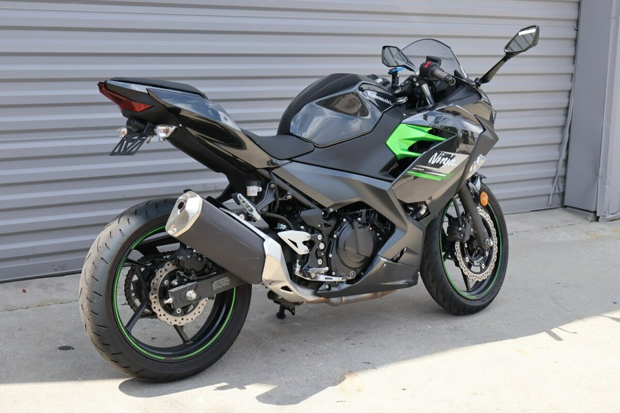 2023 Kawasaki Ninja 400