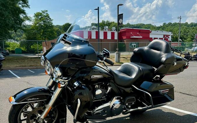 2014 FLHTCU Electra Glide Ultra Classic
