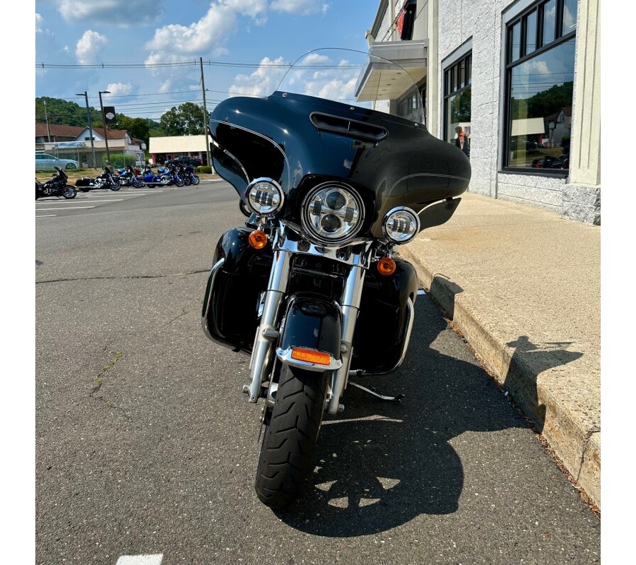 2014 FLHTCU Electra Glide Ultra Classic