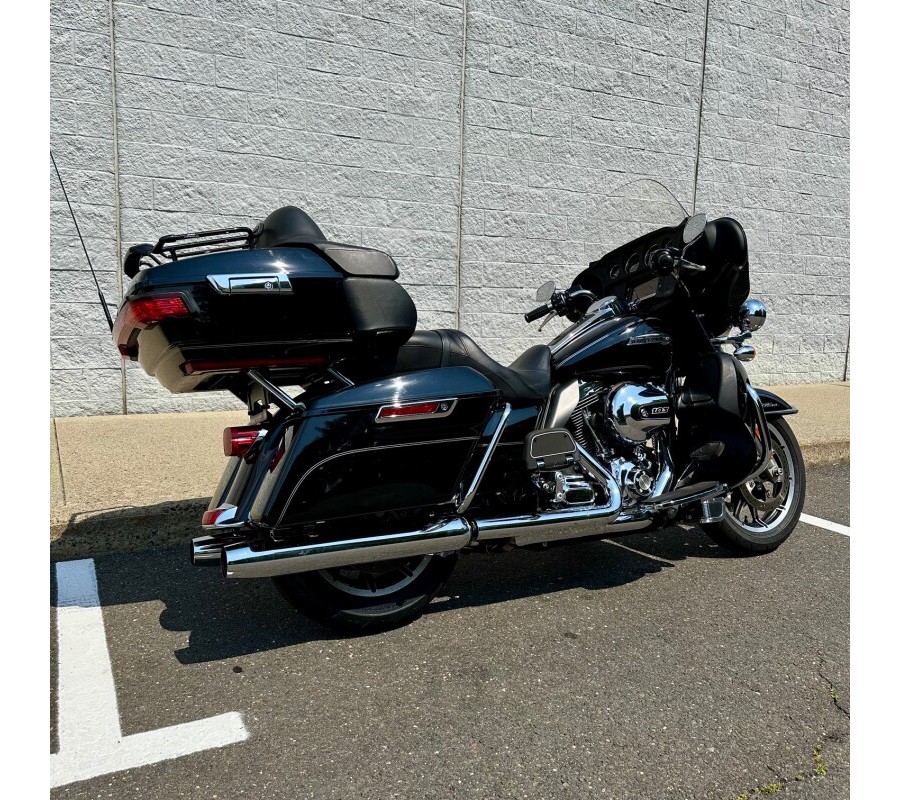 2014 FLHTCU Electra Glide Ultra Classic