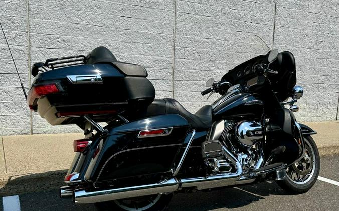 2014 FLHTCU Electra Glide Ultra Classic