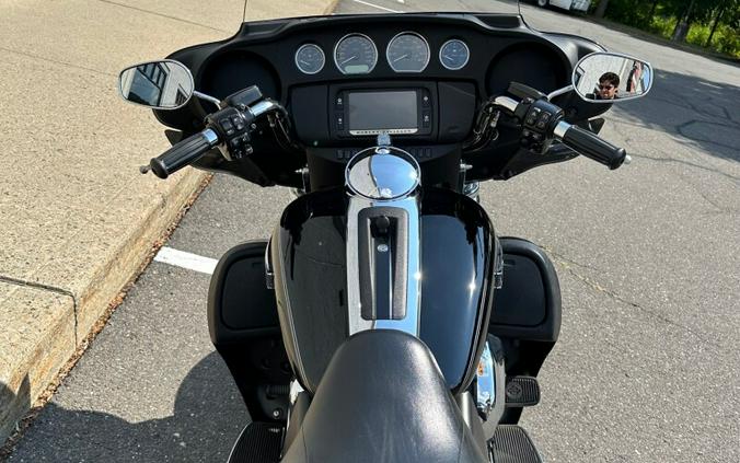 2014 FLHTCU Electra Glide Ultra Classic