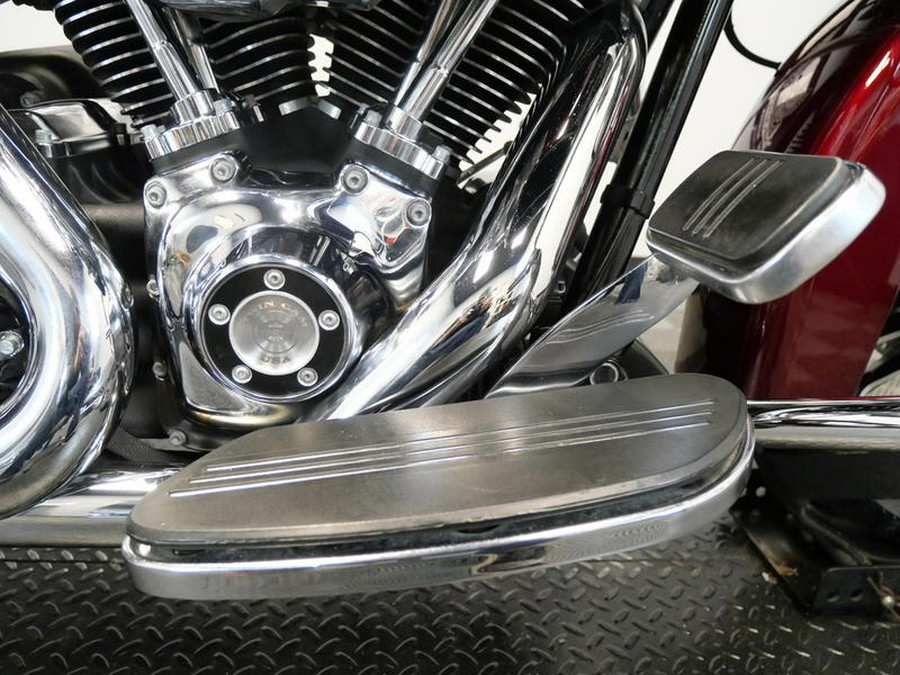 2014 Harley-Davidson® FLHXS - Street Glide® Special