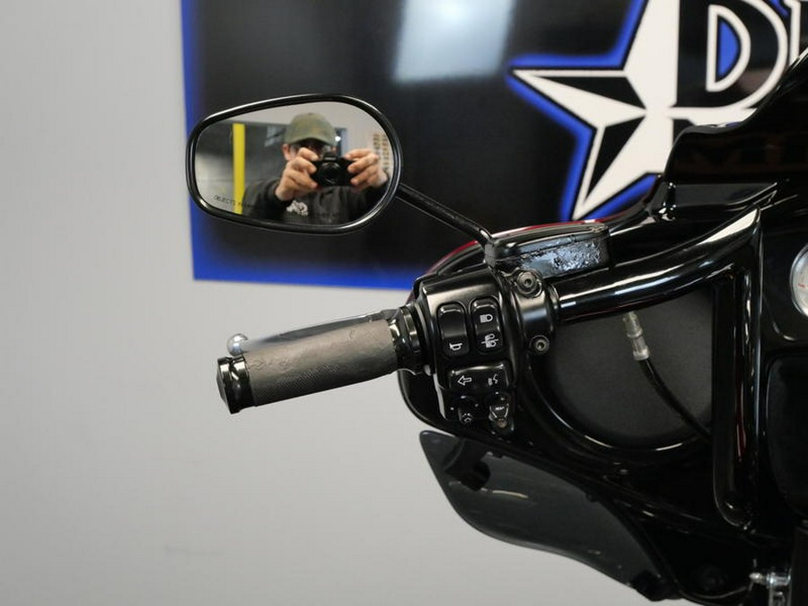 2014 Harley-Davidson® FLHXS - Street Glide® Special