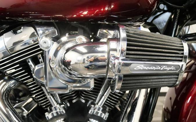 2014 Harley-Davidson® FLHXS - Street Glide® Special