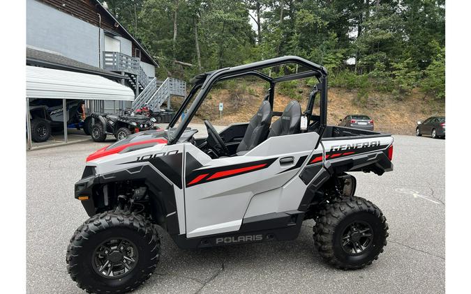 2025 Polaris GENERAL® 1000 Sport