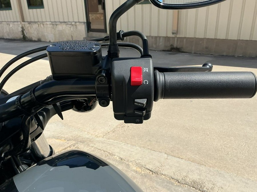2023 Yamaha Bolt R-Spec