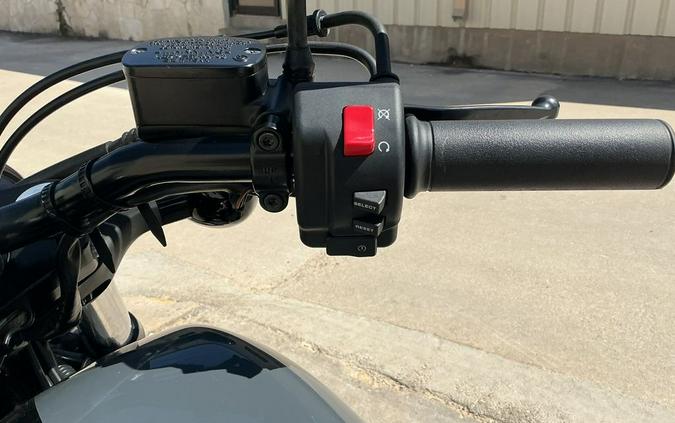 2023 Yamaha Bolt R-Spec