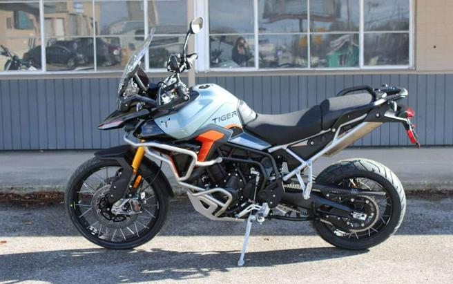 2026 TRIUMPH TIGER 900 DESERT EDITION