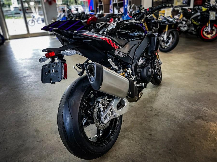 2027 APRILIA TUONO V4 1100 FACTORY