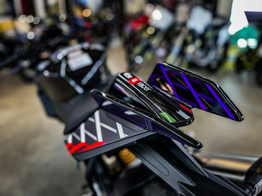 2027 APRILIA TUONO V4 1100 FACTORY